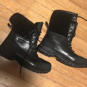 UGG Men’s Butte Boots size 7.5